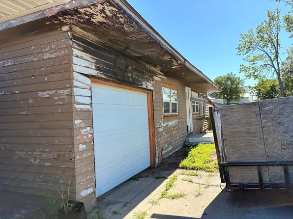 504 Main St, Martin, SD 57551