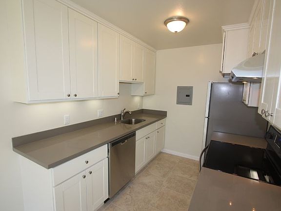 2nd image of 1611 Vallejo St APT 304