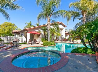 515 Sky Mesa Rd, Alpine, CA 91901