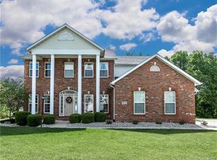 6209 Timberwolfe Dr, Glen Carbon, IL