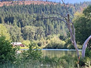 100 Bear Cub Ln, Cle Elum, WA 98922