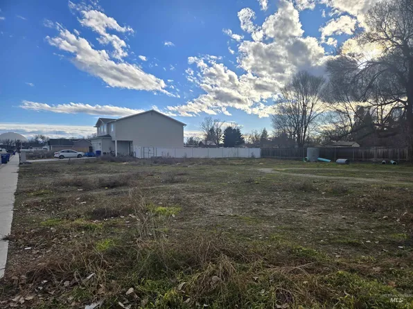 S 14th St, Payette, ID 83661