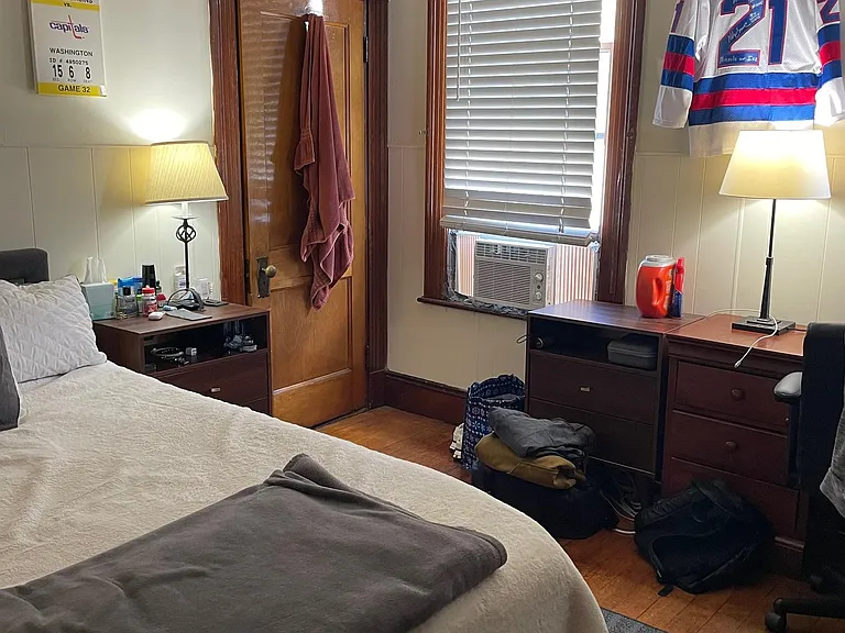 325 Faneuil St — Photo 3