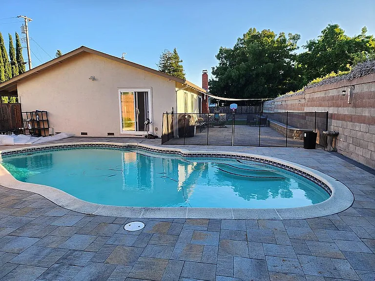 7236 Avon Ct — Photo 10