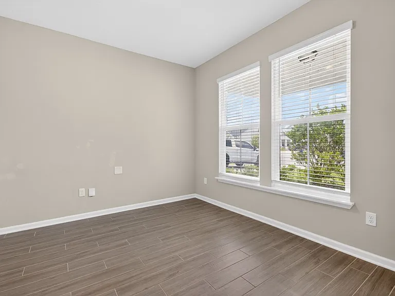 72 Ben Ct — Photo 8