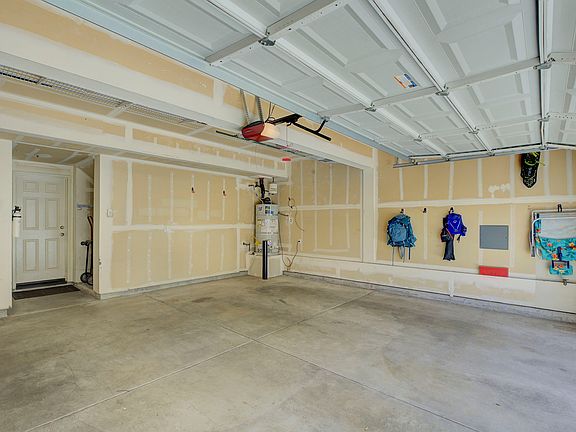 5th image of 2050 Sierra View Cir #2-1