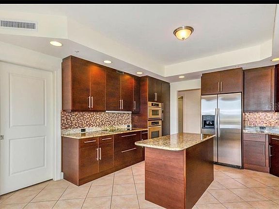 3rd image of 5823 Bowen Daniel Dr Unit 1201