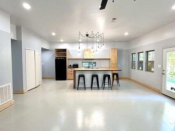 4th image of 201 Yon O Main Trl