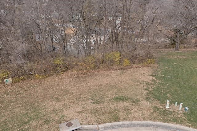 2nd image of 1114 Melanie Ln