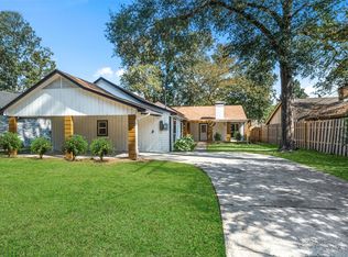 238 Point Clear Dr, Conroe, TX 77304