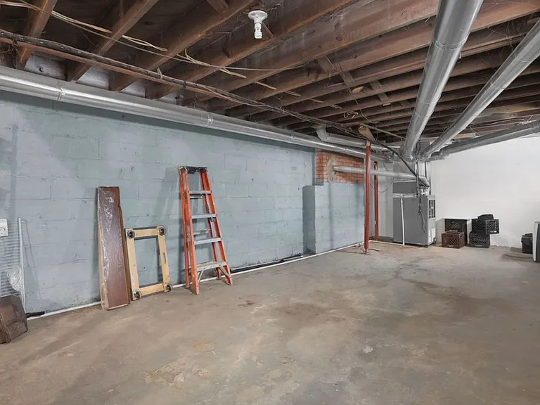 816 Wager St — Photo 11
