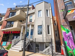 1629 N Clybourn Ave #G, Chicago, IL 60614