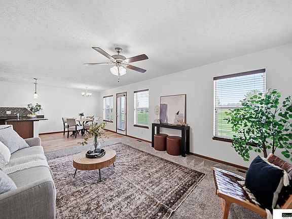 5th image of 3115 Colt Ave