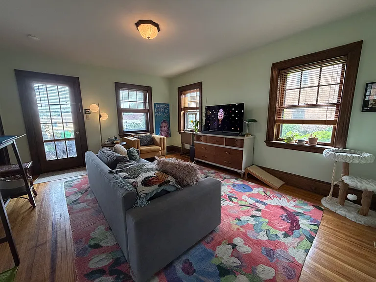 1400 Duncan Ave #15 — Photo 9