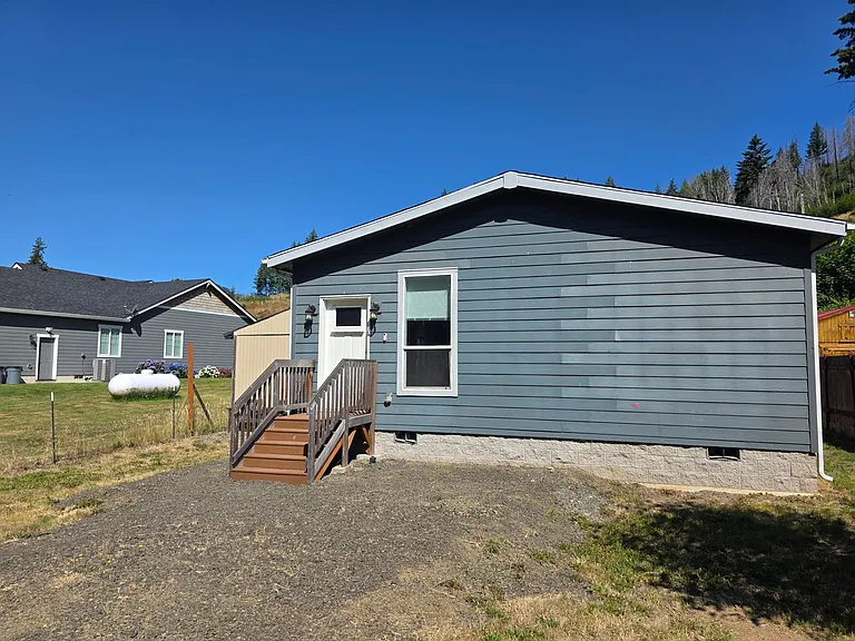 45135 McKenzie Hwy — Photo 19