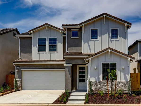 11563 N Via Campagna Dr, Fresno, CA 93730