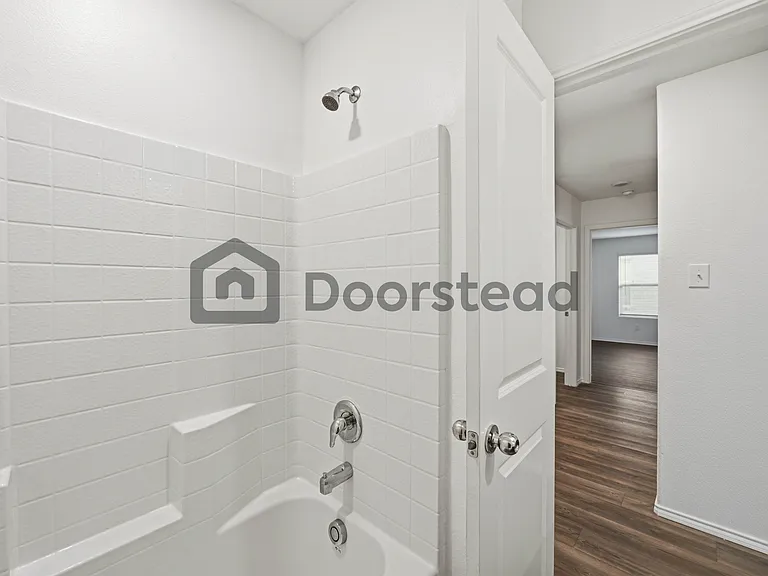 1213 Wildflower St — Photo 10