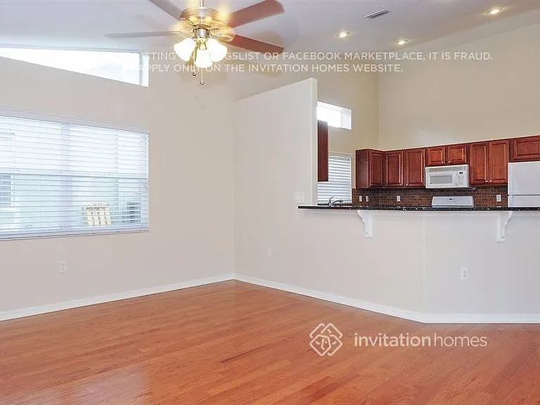 5547 Foxtail Ct — Photo 4