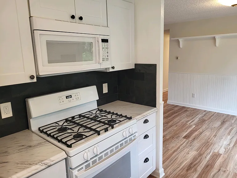234 Woodland Ave — Photo 13