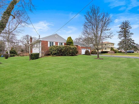 3rd image of 848 Hampshire Road