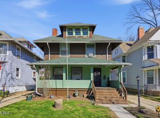 2410 Lawrence Ave, Toledo, OH 43620