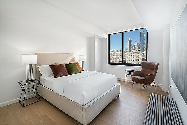 1st image of 1 Union Sq S APT 22J