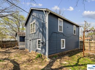 802 S Everett St, Wichita, KS 67213