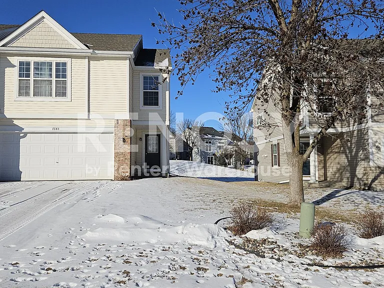 7648 Century Blvd — Photo 30