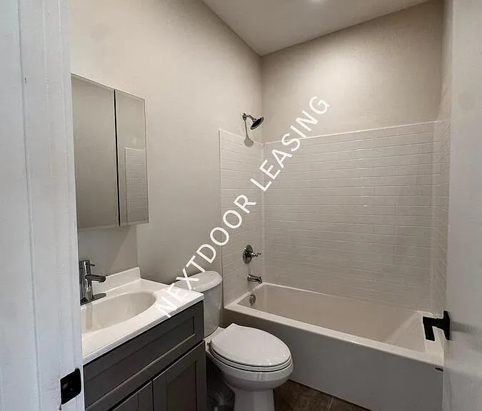269 Martin Luther King Dr #4CM — Photo 2