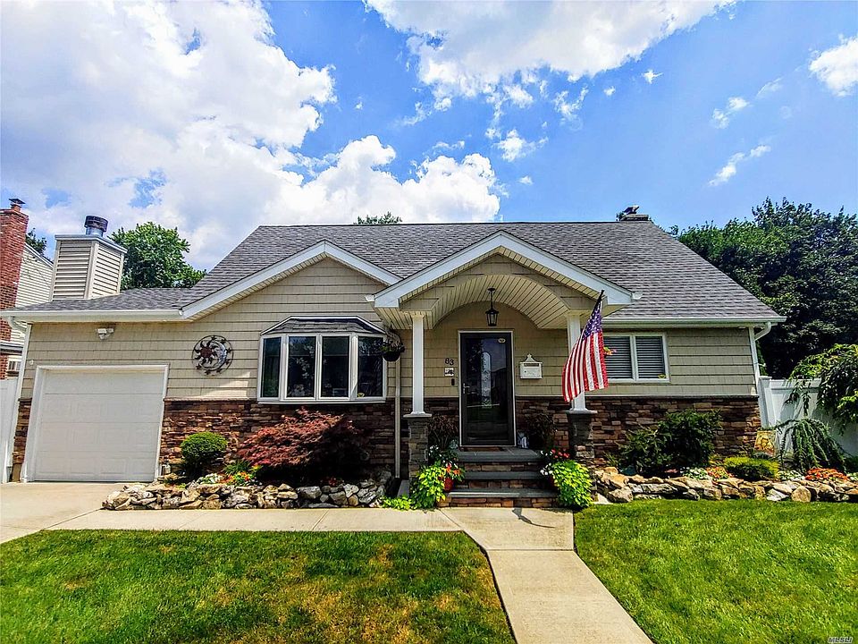 1st image of 83 Elizabeth Dr