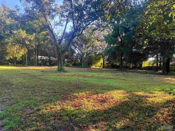 850 Cody Ln, Pensacola, FL 32514