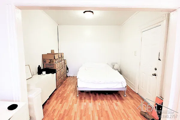 Rented by Ideal Properties Group | media 9