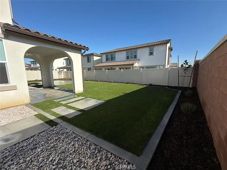 16717 Dara Ave — Photo 40