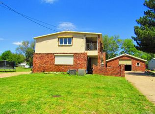 715 E 7th St, Minneapolis, KS 67467