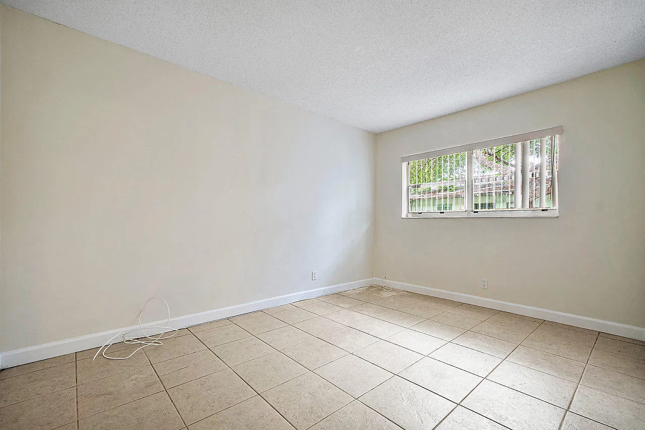 1 bed, 1.0 bath, 679 sqft, $1,500 — Photo 2