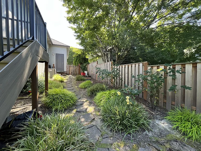 224 NW Sundown Way — Photo 66