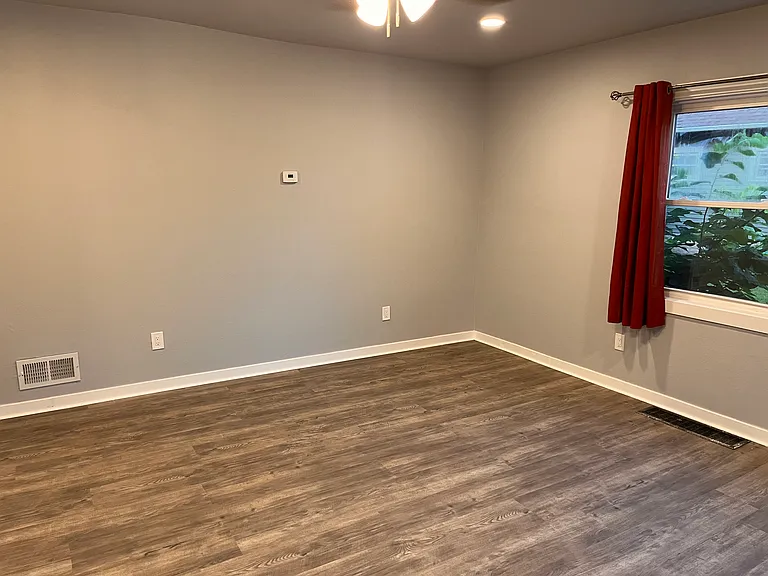 10936 Toledo St — Photo 19