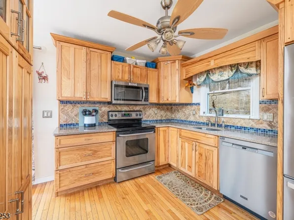 1 Sheba Dr, Vernon Twp., NJ 07461