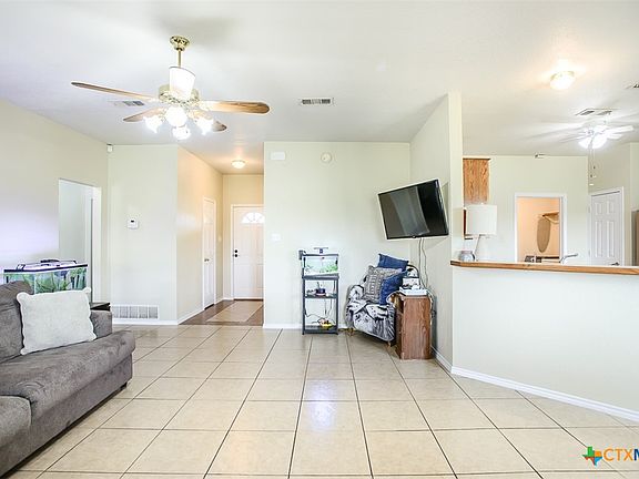 4th image of 309 County Road 4884