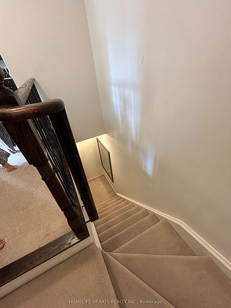 Mississauga Townhouse for rent - 2 Bedrooms — photo 9
