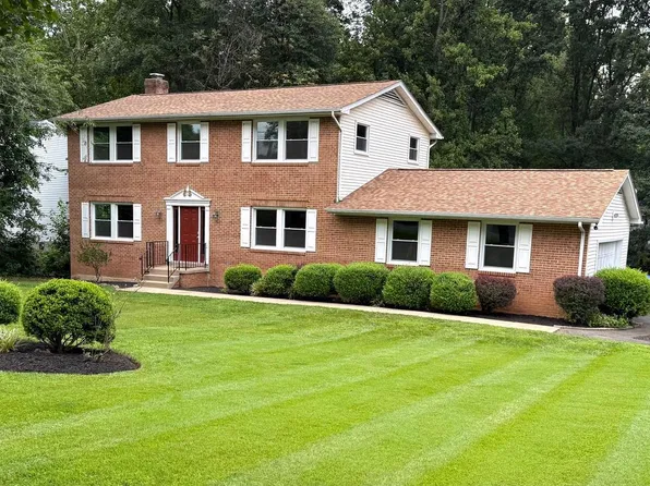 16052 Simon Kenton Rd, Haymarket, VA 20169