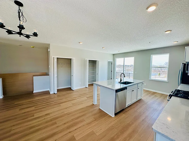 21765 Marsh View Blvd — Photo 6