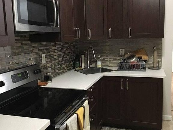 4th image of 207 Woodworth Avenue # Fl 2nd