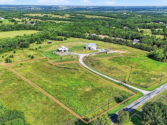 4th image of 3 Harrell Rd