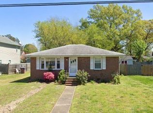 1316 Myrtle Ave, Chesapeake, VA 23325