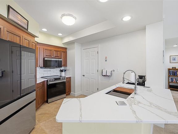 3rd image of 3191 MATECUMBE KEY ROAD #701