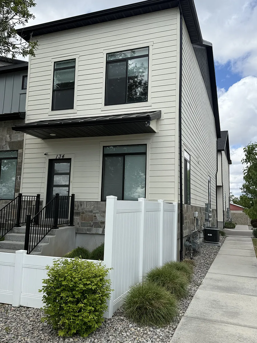 Building Photo - 134 E 7085 S #134