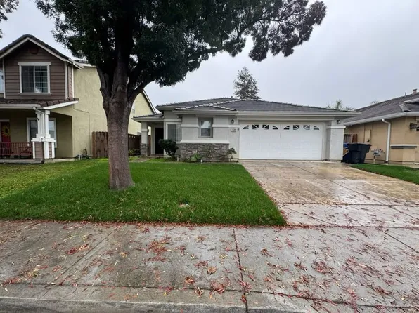 1138 Shearwater Dr, Patterson, CA 95363