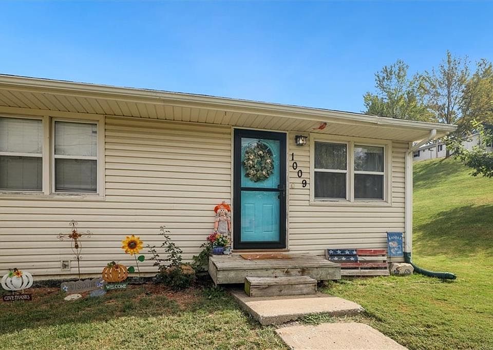 1st image of 1009 Mary Kay Ln