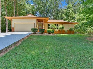 4906 Wolverton Dr, Lithonia, GA 30038